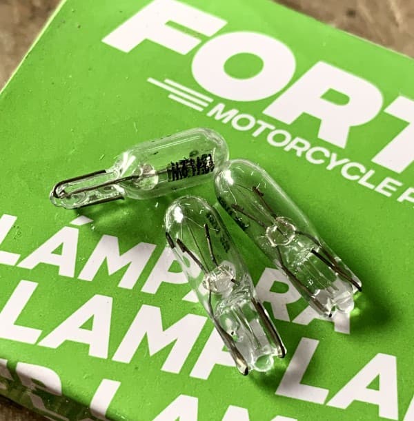 LAMPARA S/CULOTE 12V 1.2W T5 - FORTE