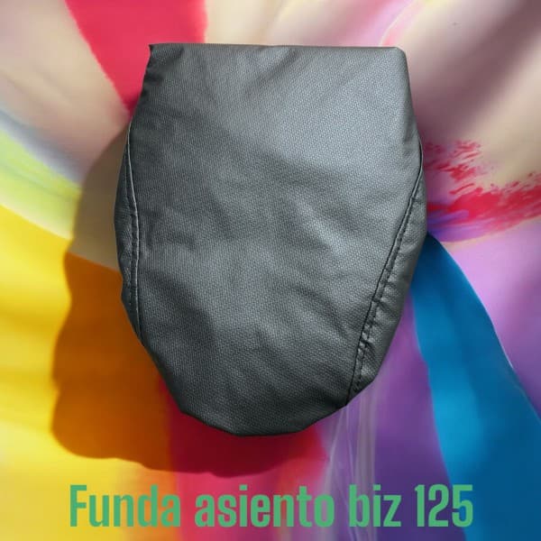 FUNDA ASIENTO BIZ 125 NEGRA LISA - GL
